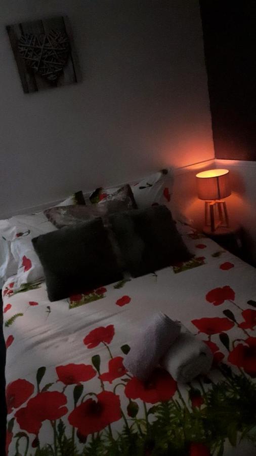 Appartement 48M2 Pour 6 Personnes Au Centre Ville Historique Avec Parking Gratuit Et Une Borne De Recharge Pour Voiture A 10 Metres Avallon Dış mekan fotoğraf